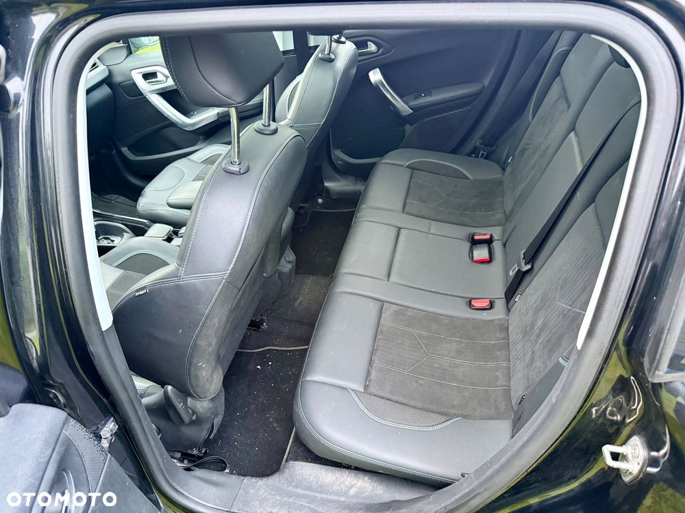 Peugeot 2008 BlueHDi FAP 120 STOP & START EAT6 Crossway - 5