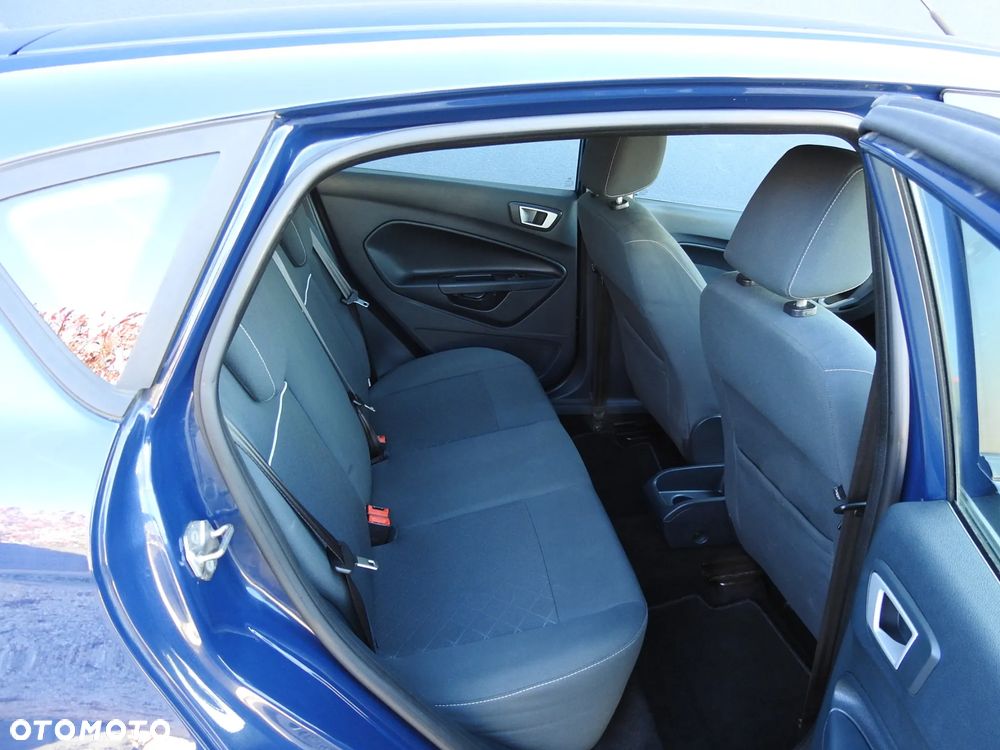 Ford Fiesta 1.4 Trend - 12