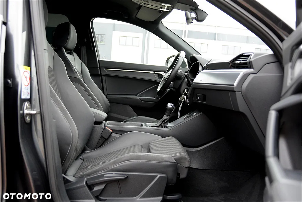 Audi Q3 35 TFSI S line S tronic - 24