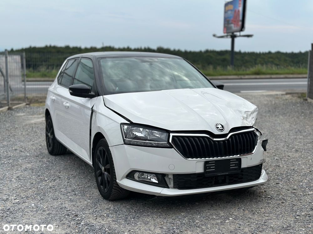 Skoda Fabia 1.0 Style Color - 3