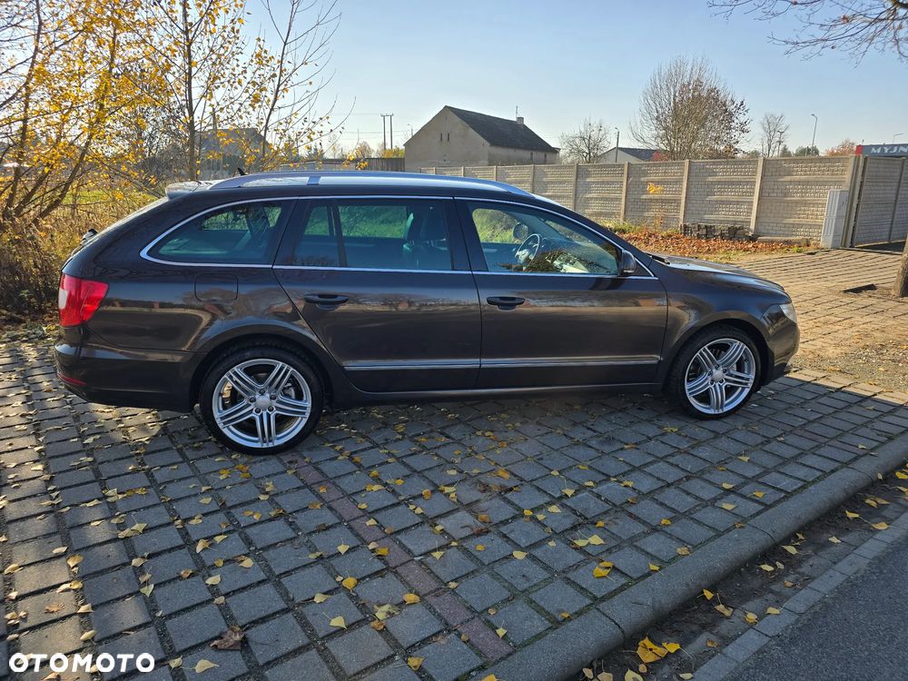 Skoda Superb 1.8 TSI DSG Elegance - 5