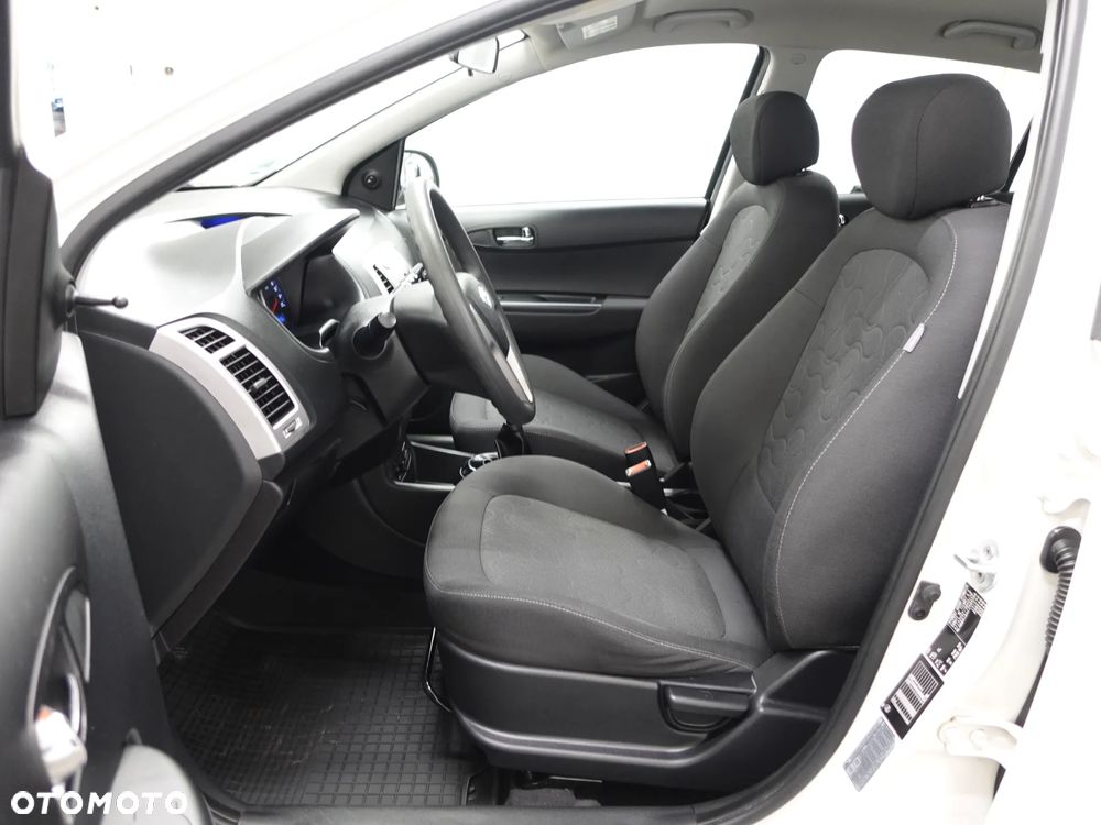 Hyundai i20 1.2 Classic - 23