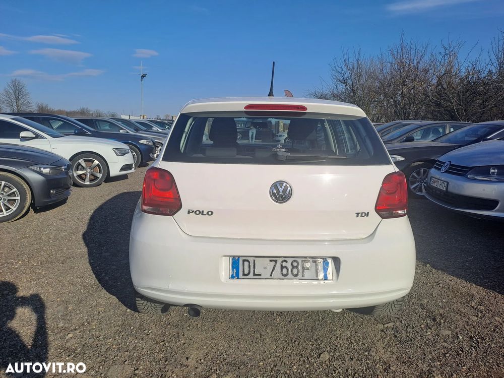 Volkswagen Polo - 5
