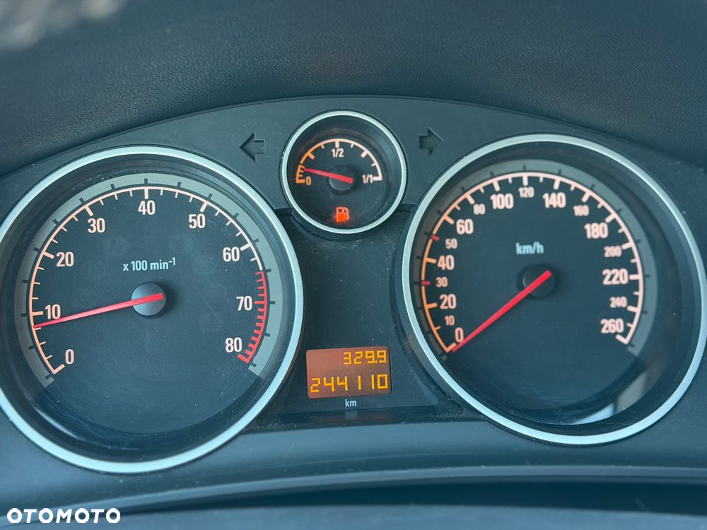 Opel Astra 1.6 Color Edition - 30