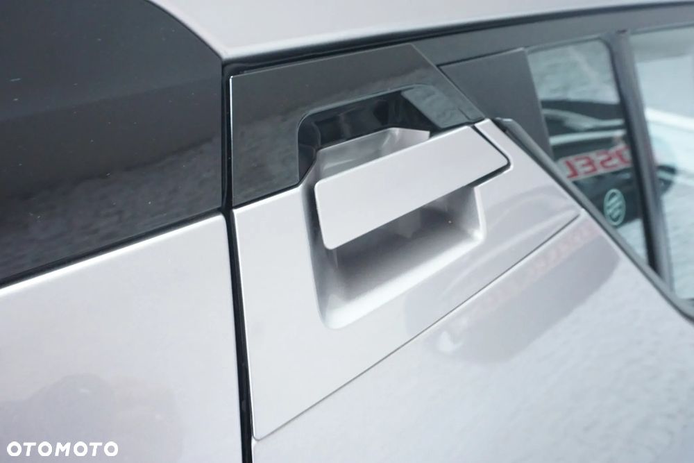 Toyota C-HR Hybrid Business-Edition - 20