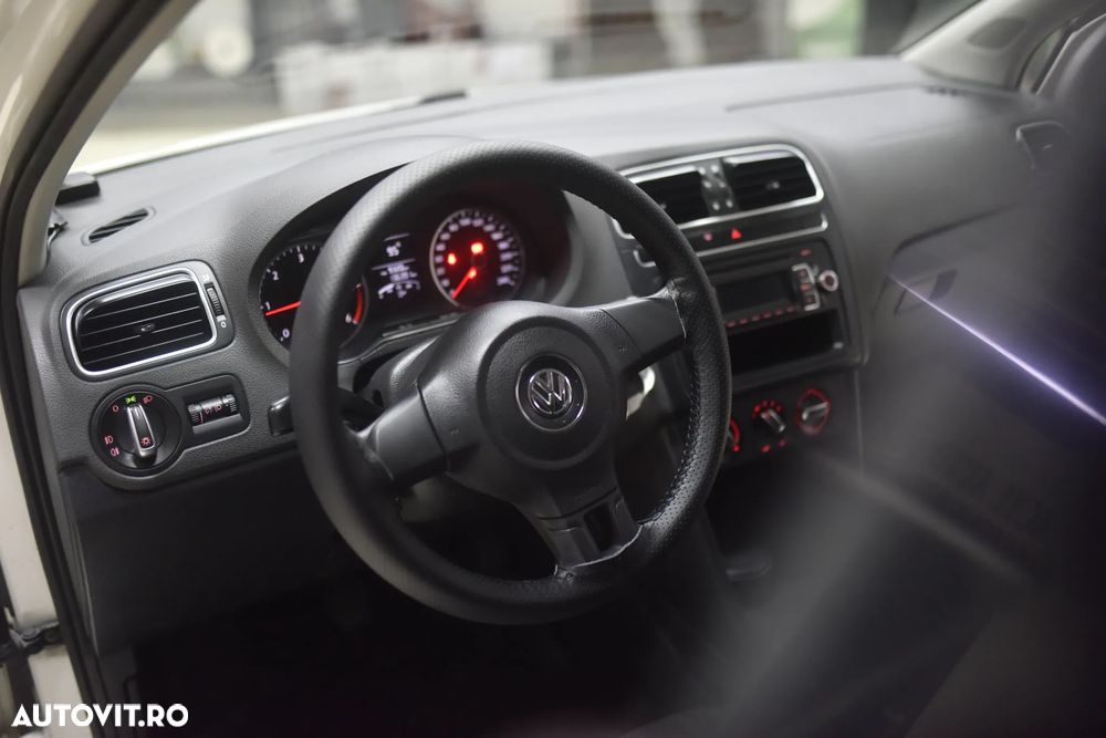 Volkswagen Polo 1.2 TDI Blue Motion - 6