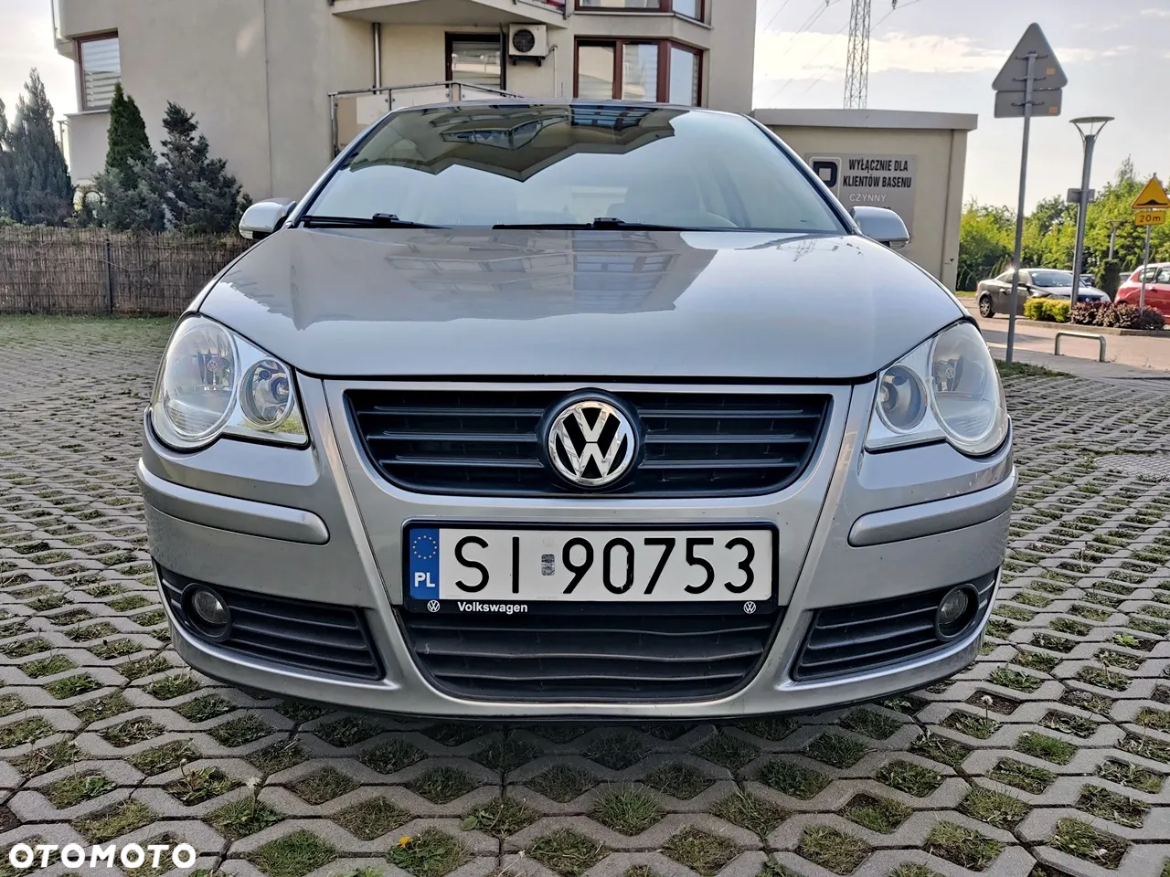 Volkswagen Polo 1.4 TDI Comfortline - 9