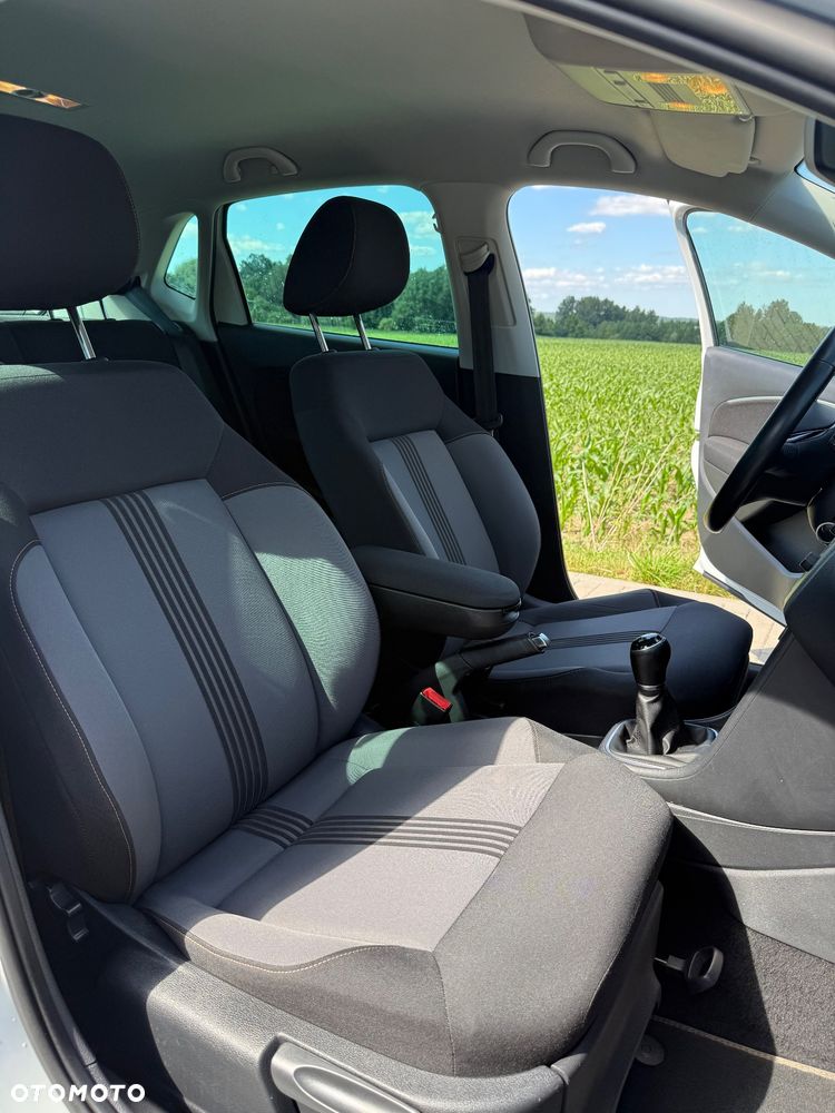 Volkswagen Polo 1.4 TDI Blue Motion Technology Allstar - 18