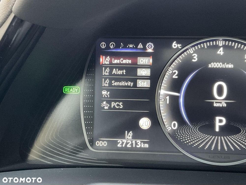 Lexus ES 300h Business Edition - 32