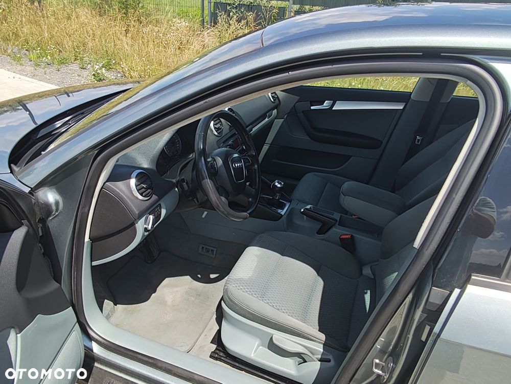 Audi A3 Sportback 1.8 TFSI Attraction S tronic - 9