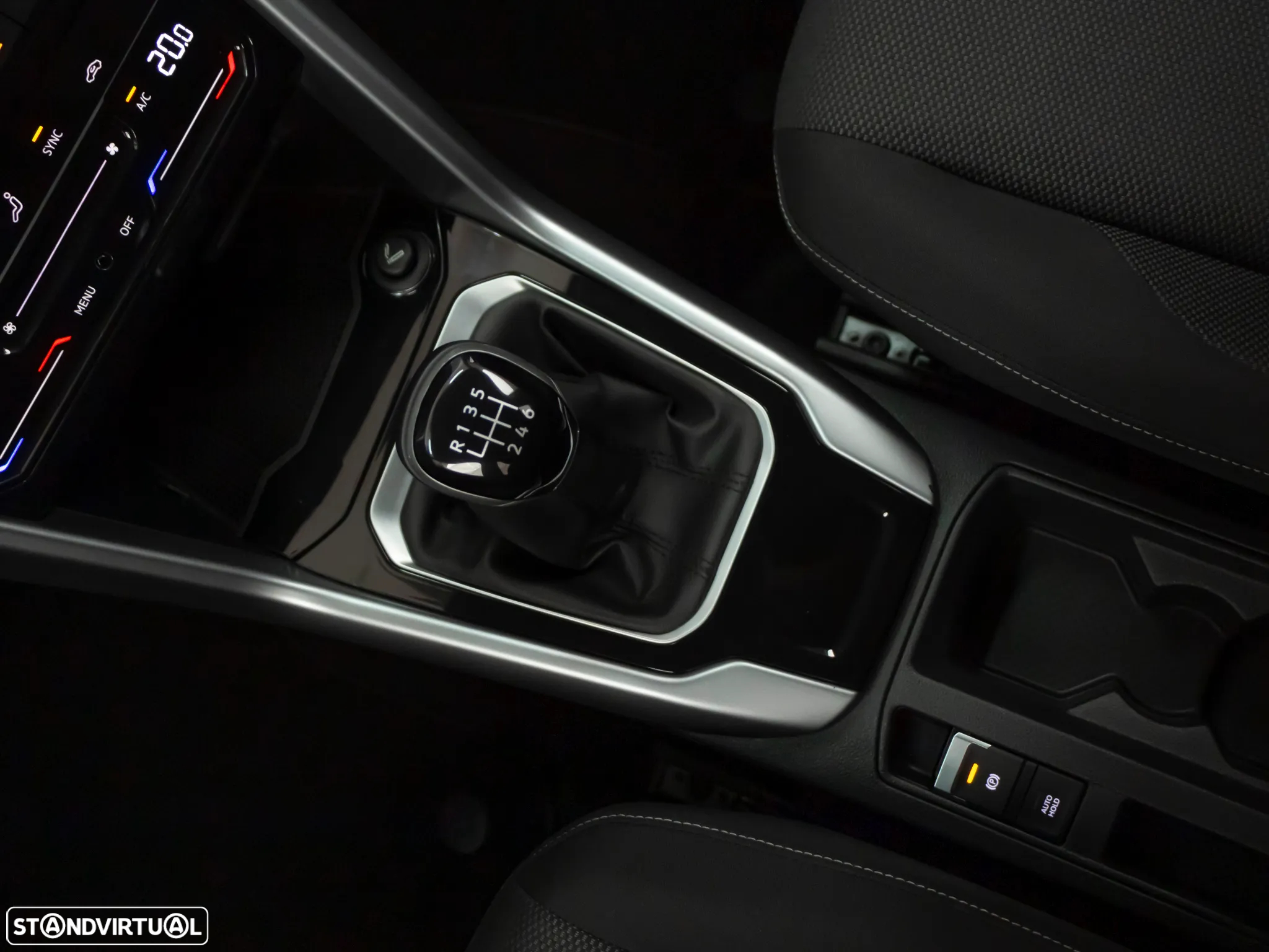 VW T-Roc 1.0 TSI Style - 34