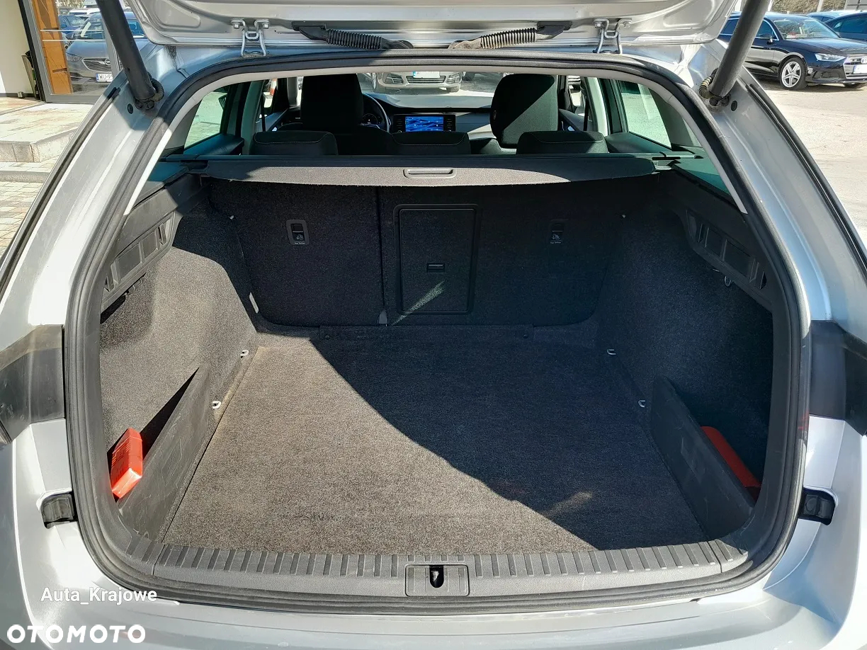 Skoda Octavia 2.0 TDI Ambition - 35