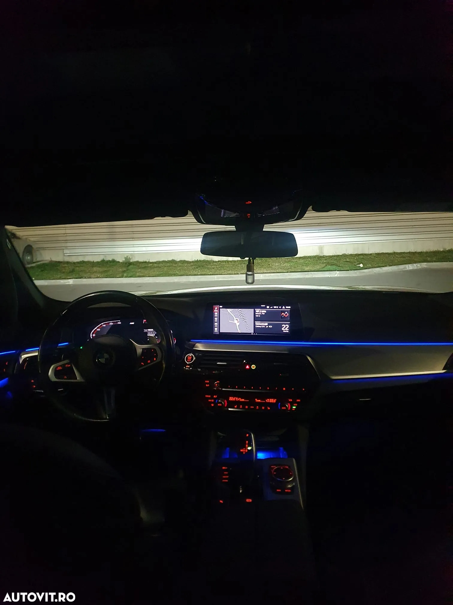 BMW Seria 5 520i Touring Aut. M Sport Edition - 4