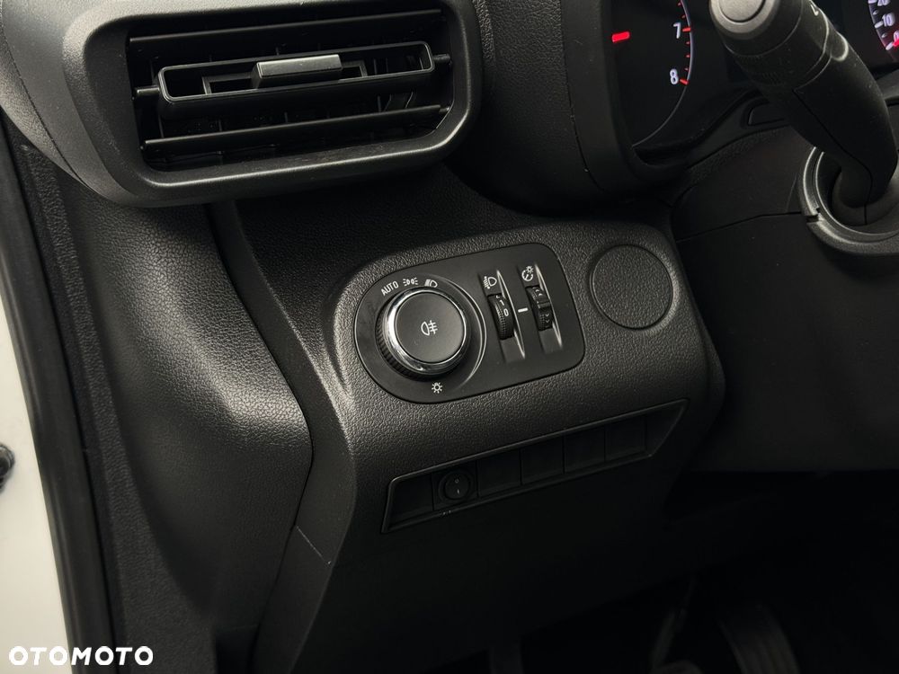 Opel Combo - 25