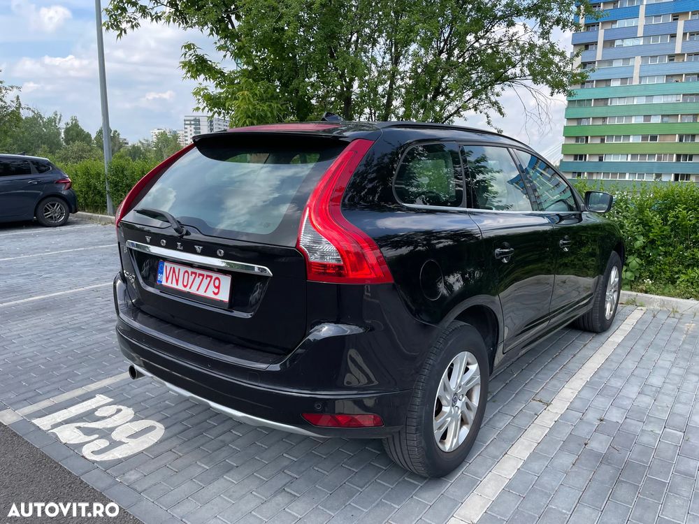 Volvo V60 D3 Geartronic Momentum - 2