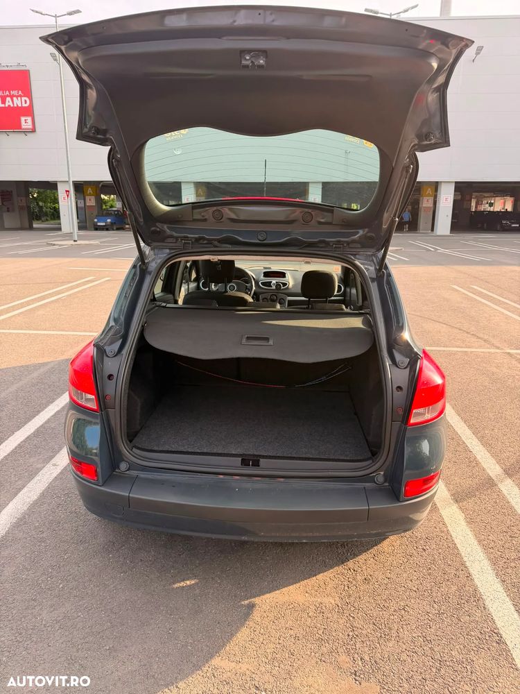Renault Clio III 1.5dCi Dynamique - 9