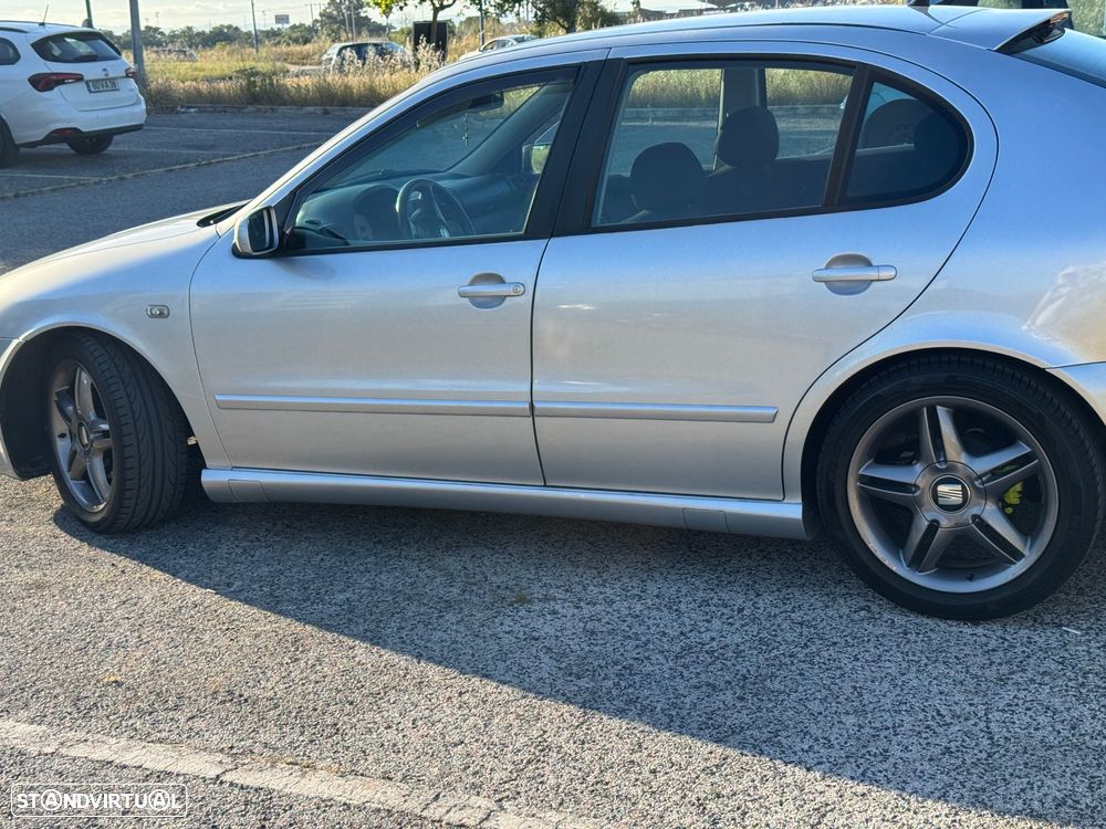 SEAT Leon 1.9 TDI Top Sport - 2