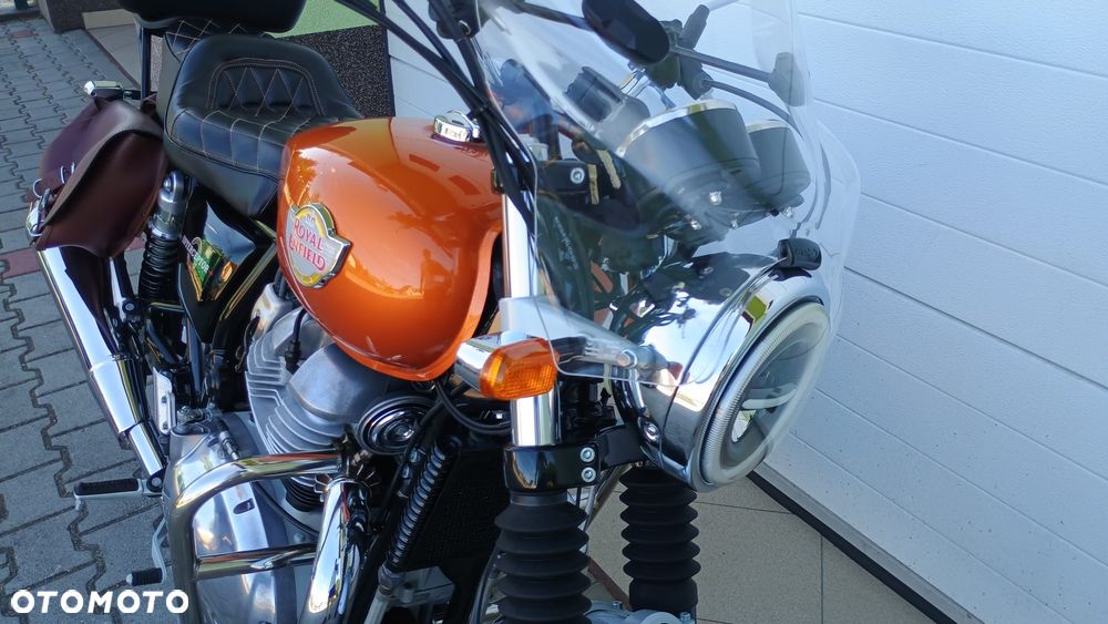 Royal Enfield Interceptor - 24