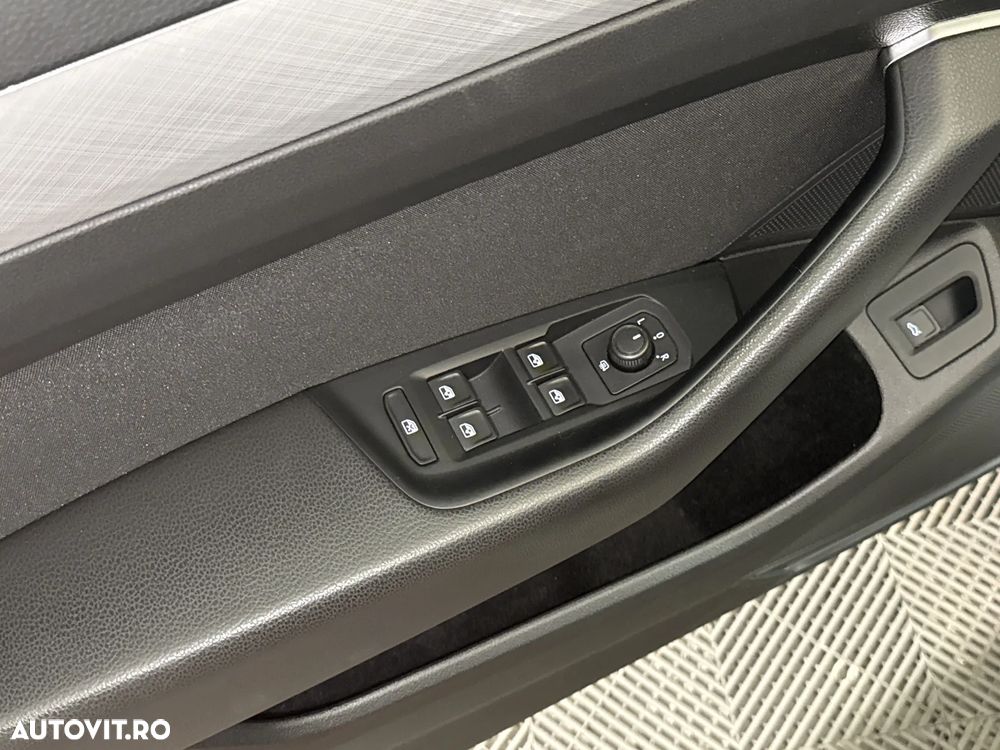 Volkswagen Passat - 14