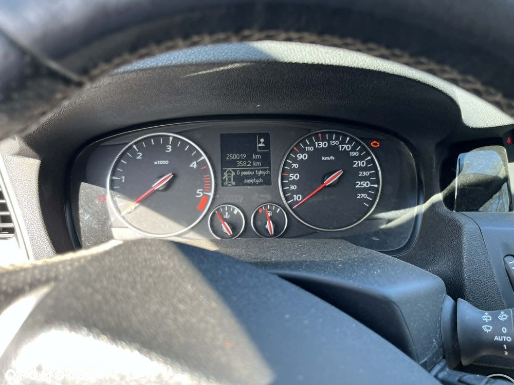 Renault Laguna 2.0 dCi FAP Exception - 2