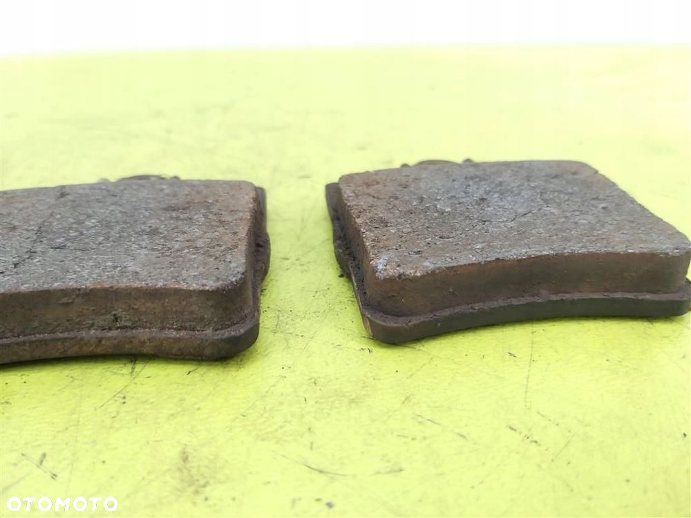 Tarcze hamulcowe tył KLOCKI  Mercedes C-klasa 2.2CDI  W203 2000-2007 - 2