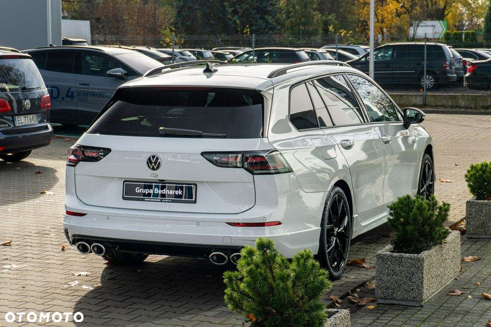 Volkswagen Golf - 9