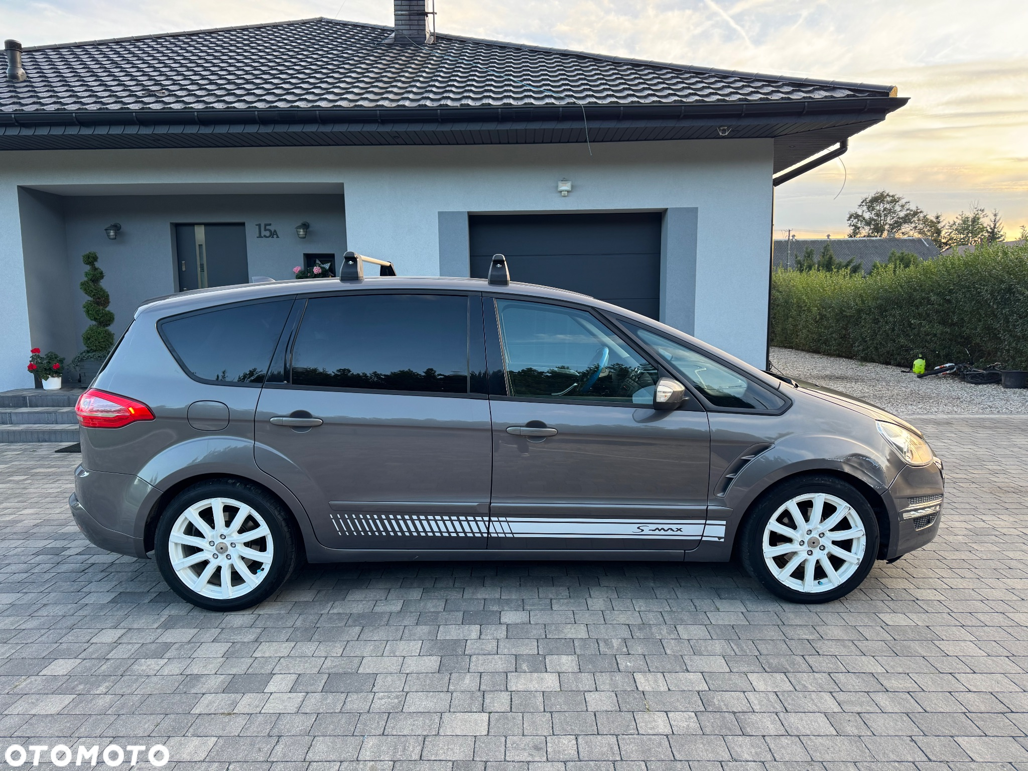 Ford S-Max 1.6 TDCi DPF Trend - 11