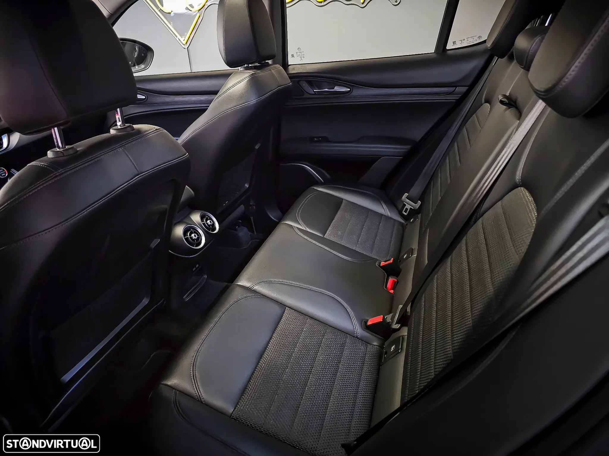 Alfa Romeo Stelvio 2.2 D Super AT8 - 27