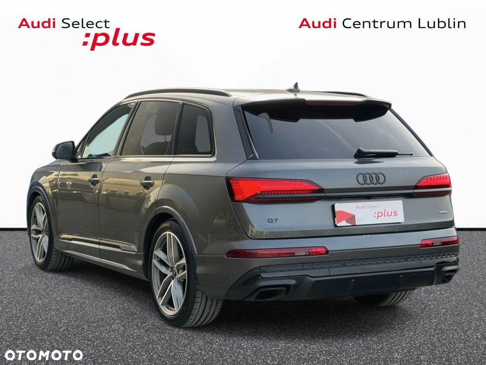 Audi Q7 - 7