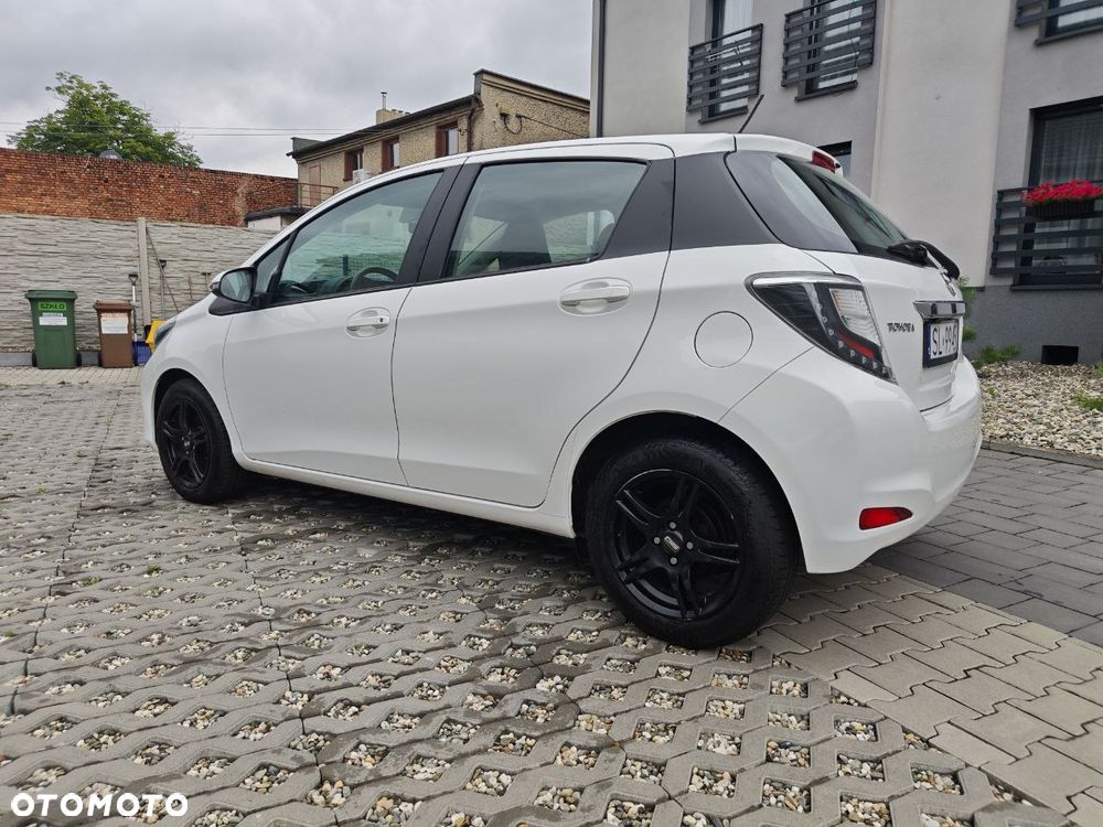 Toyota Yaris 1.33 VVT-i Comfort - 18