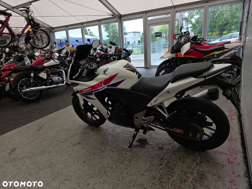 Honda CBR - 9