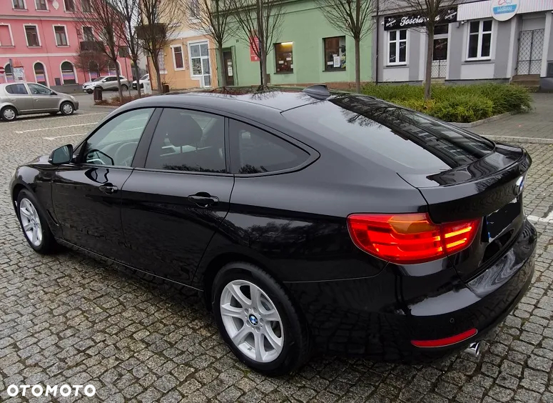 BMW 3GT - 3