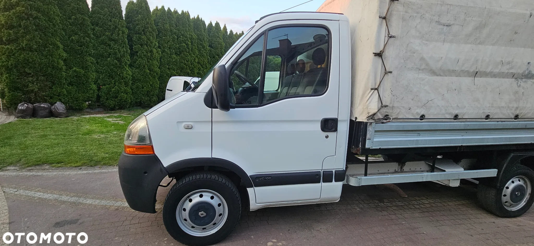 Renault MASTER 2.5 DCI 2008 r SKRZYNIA PLANDEKA PAKA 3 OSOBY - 10
