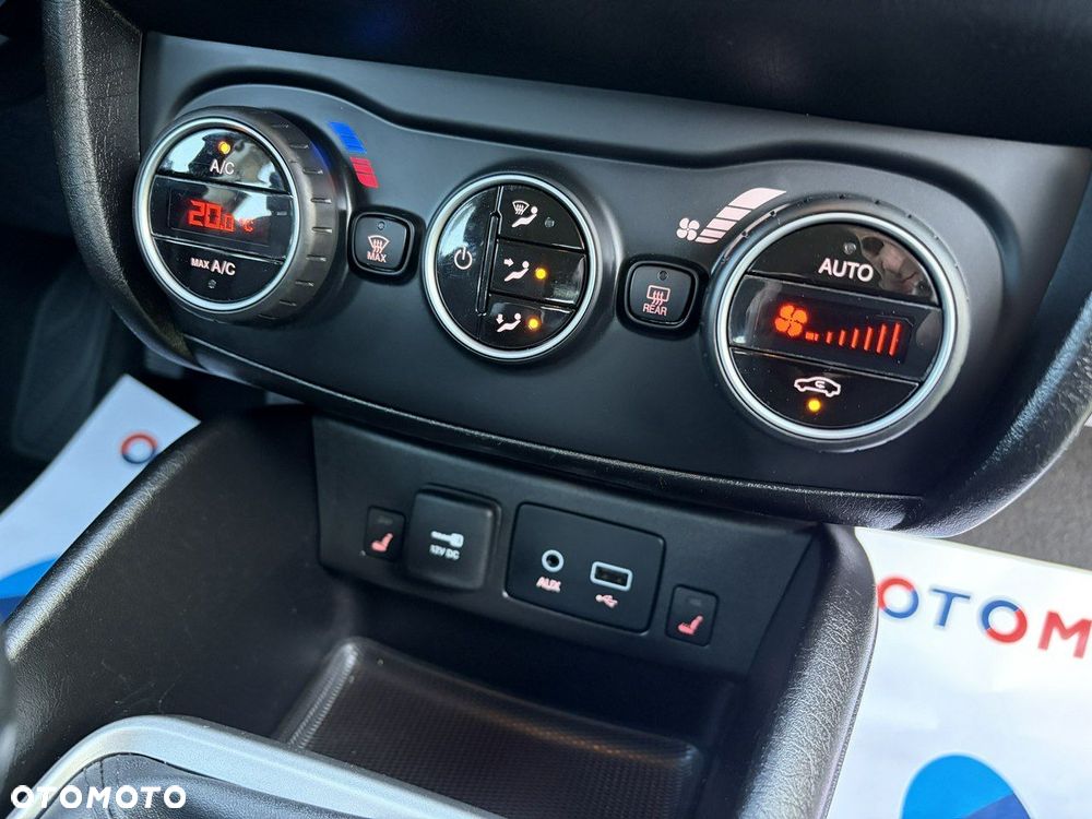 Fiat Tipo - 12