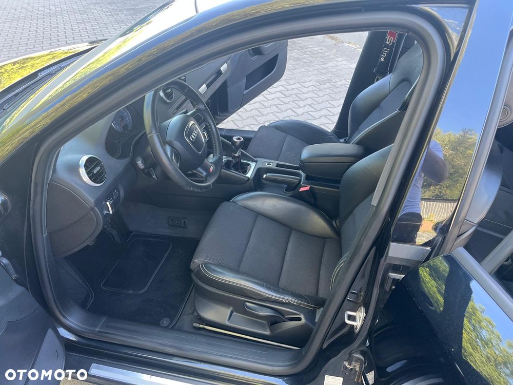 Audi A3 Sportback 2.0 TDI DPF S line Sportpaket (plus) - 10
