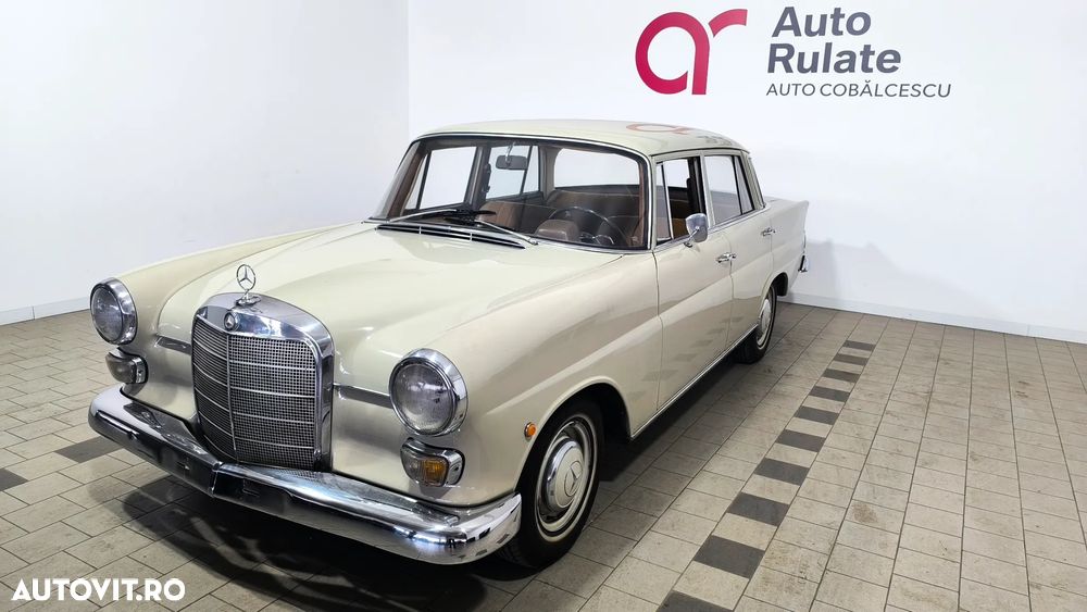 Mercedes-Benz A 200 - 1