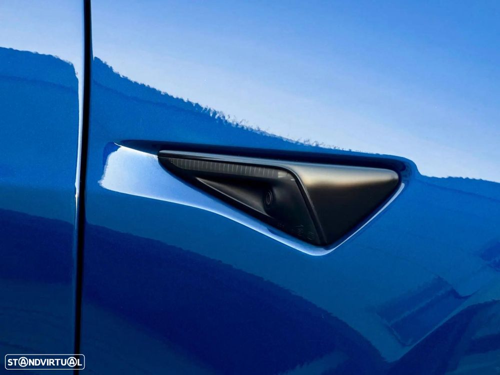 Tesla Model 3 - 36