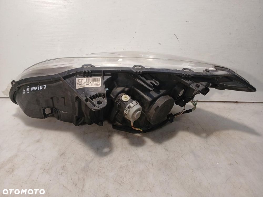 REFLEKTOR PRZÓD PRZEDNI PRAWY LAMPA XENON RENAULT LAGUNA III 89901839 - 2