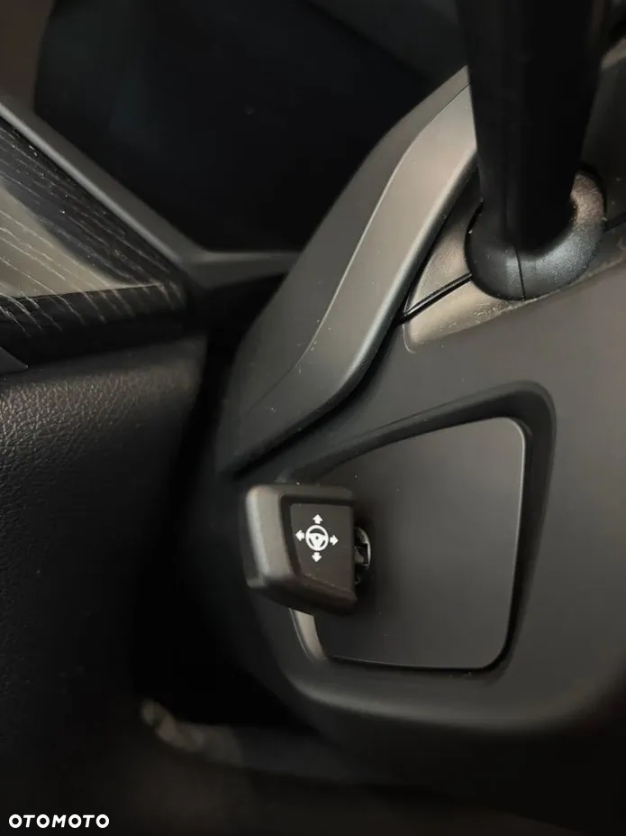 BMW X7 - 25