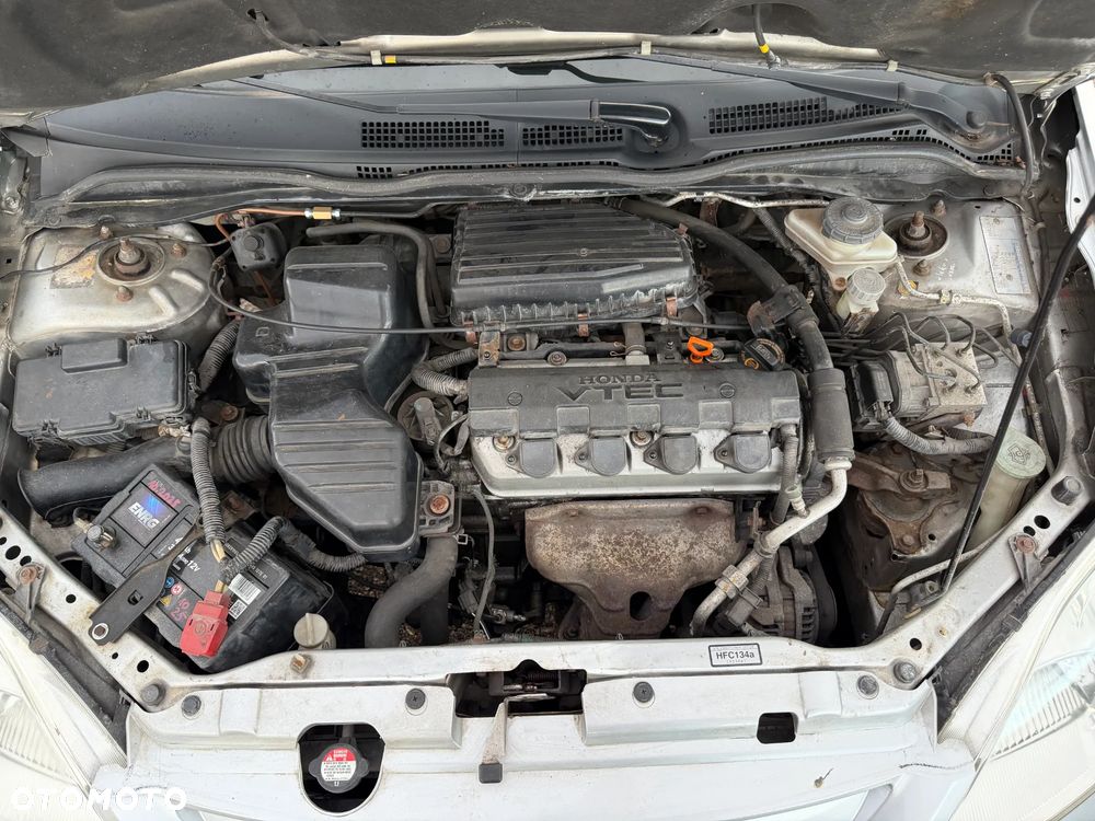 Honda Civic 1.6i LS - 18