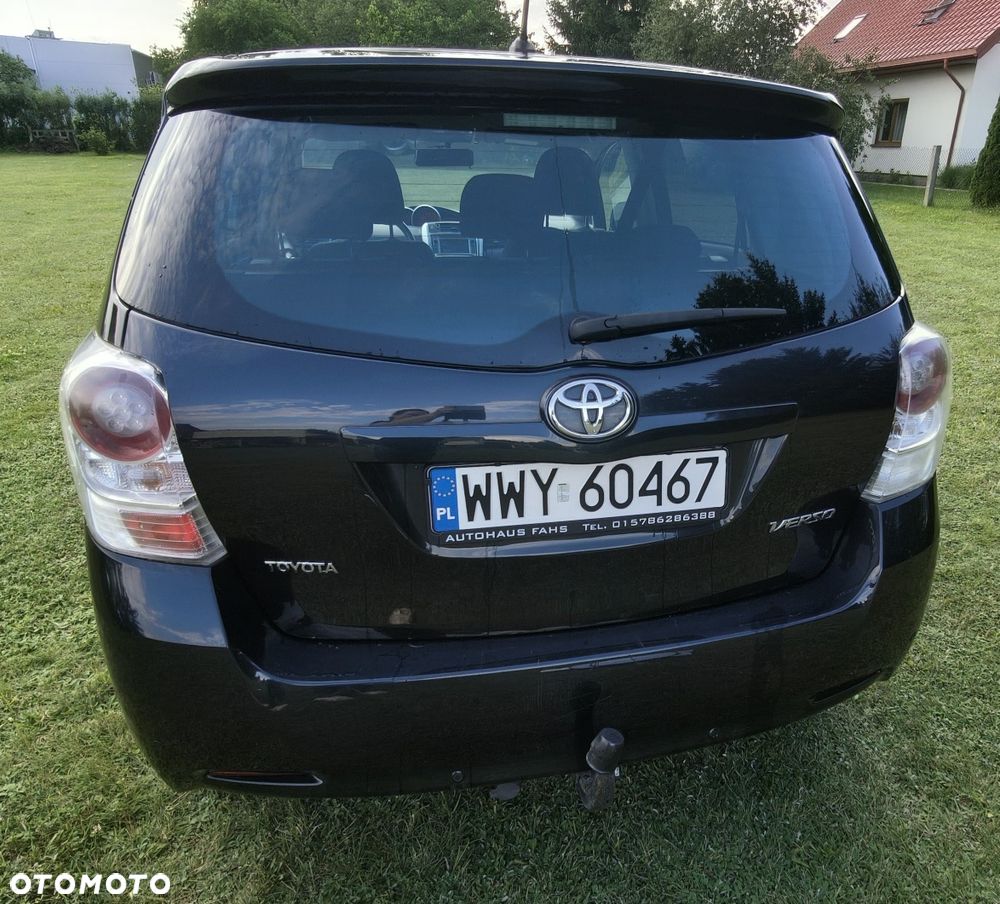 Toyota Verso - 4