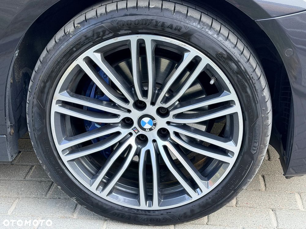 BMW Seria 5 530i xDrive M Sport sport - 6
