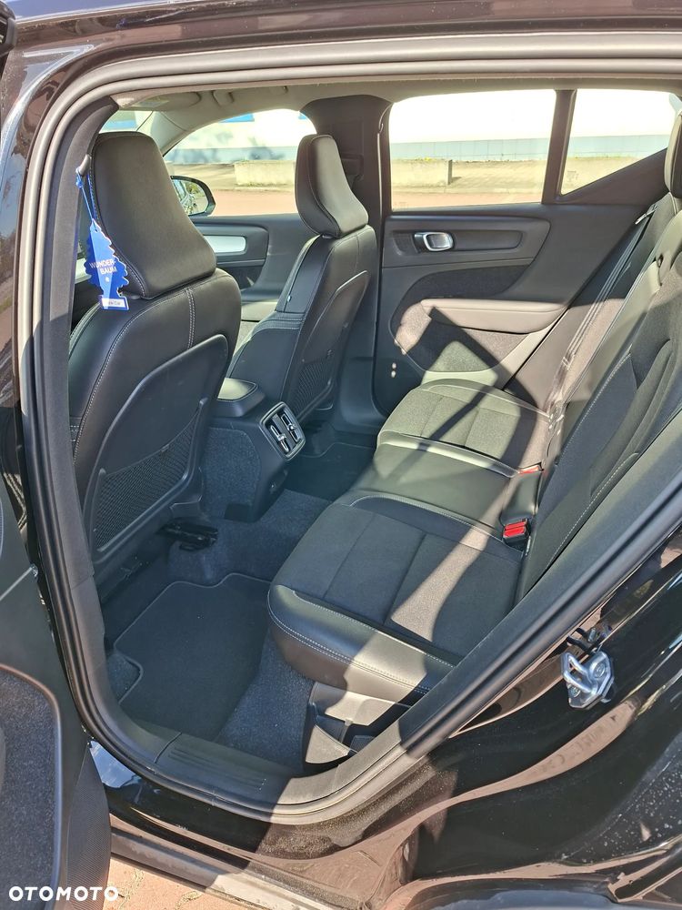 Volvo XC 40 D3 Momentum Pro - 9