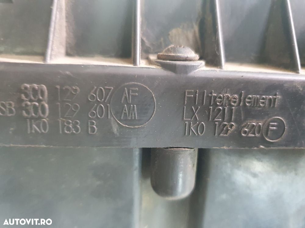 Carcasa filtru aer 3c0129607 1.9 tdi BLS Volkswagen VW Passat B6 [200 - 2
