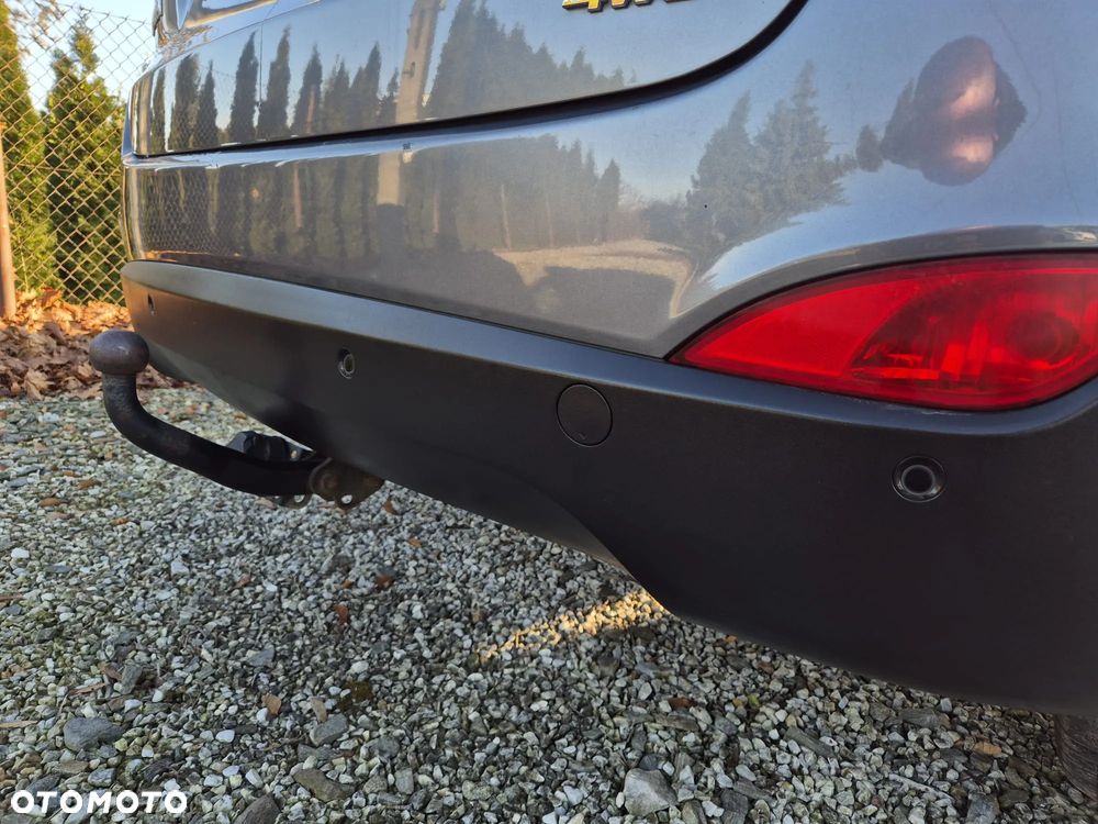 Hyundai ix35 2.0 CRDi Premium 4WD - 11