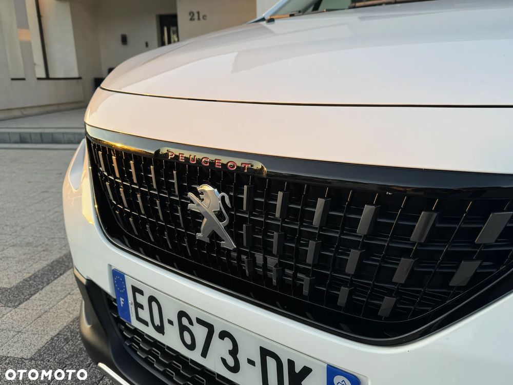 Peugeot 2008 PureTech 110 Stop&Start GT-Line Edition - 3