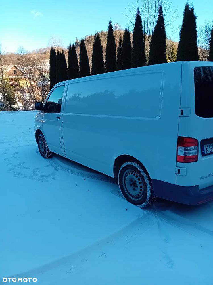 Volkswagen Transporter - 2