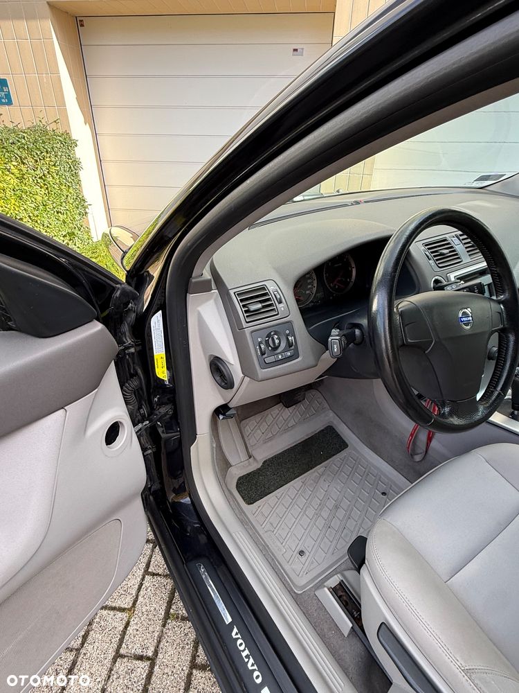Volvo V50 - 9