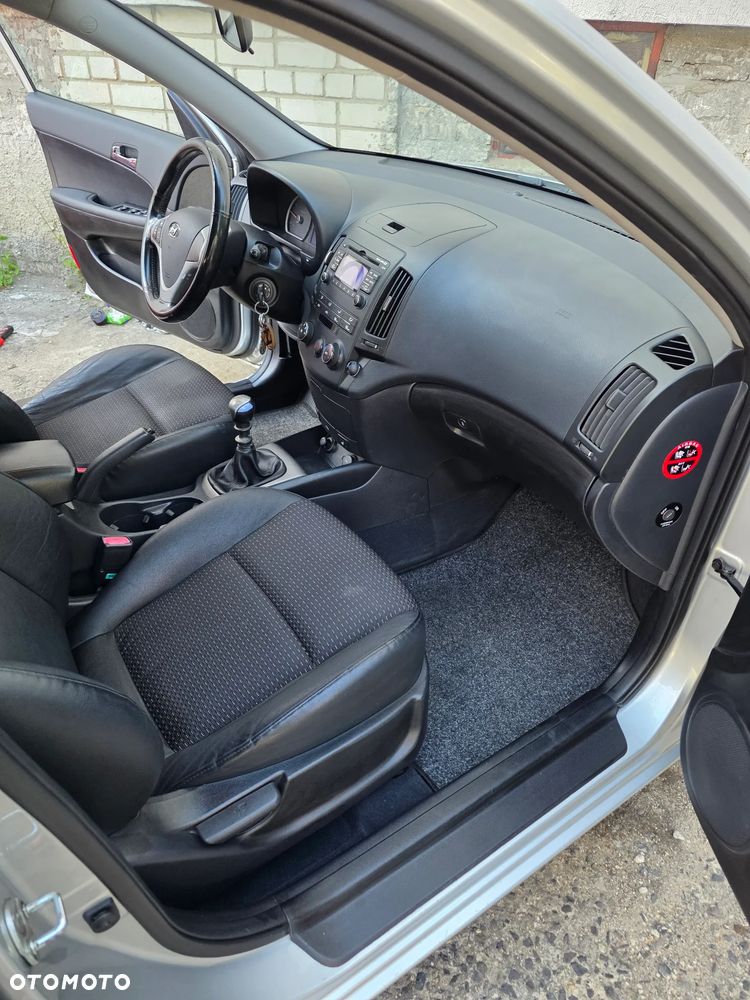 Hyundai i30 1.6 Classic - 9