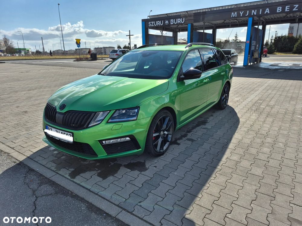 Skoda Octavia 2.0 TDI RS DSG - 23